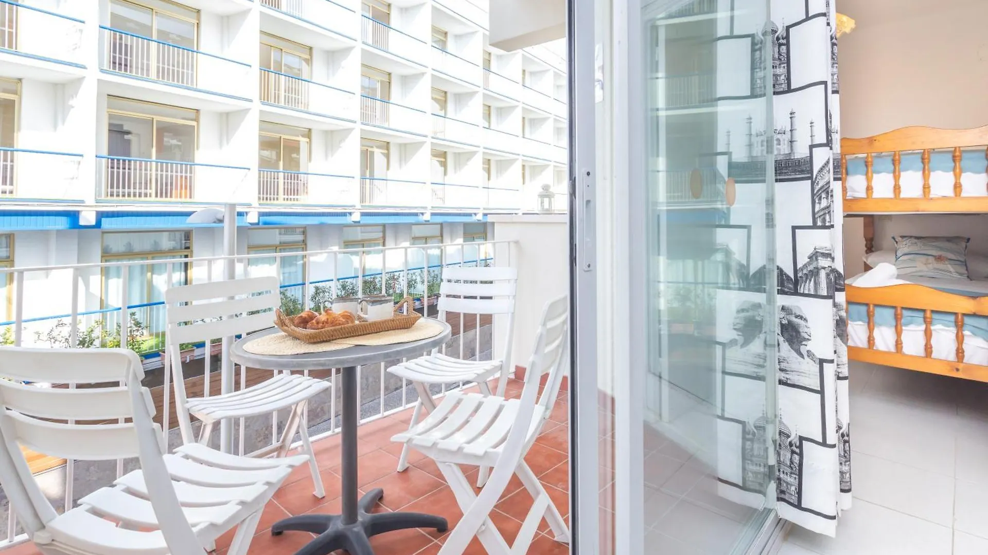 Apartment Luminoso Apartamento En Tossa De Mar A Un Paso De La Playa Spain