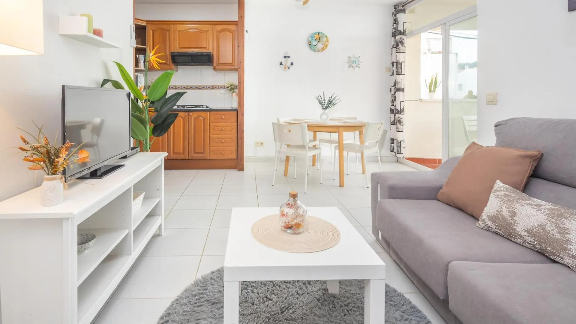 Luminoso Apartamento En Tossa De Mar A Un Paso De La Playa